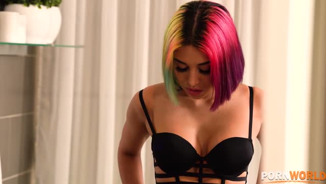 Slutty Cop Roxy Lips DP’d by Partners After Busting Burglar