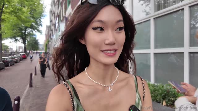 Amsterdam VLOG + Fuck — MILF & Mature scene by Mylfed