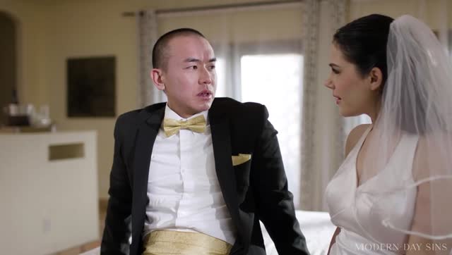Anal Envy: Bride's Vulgar Vibes